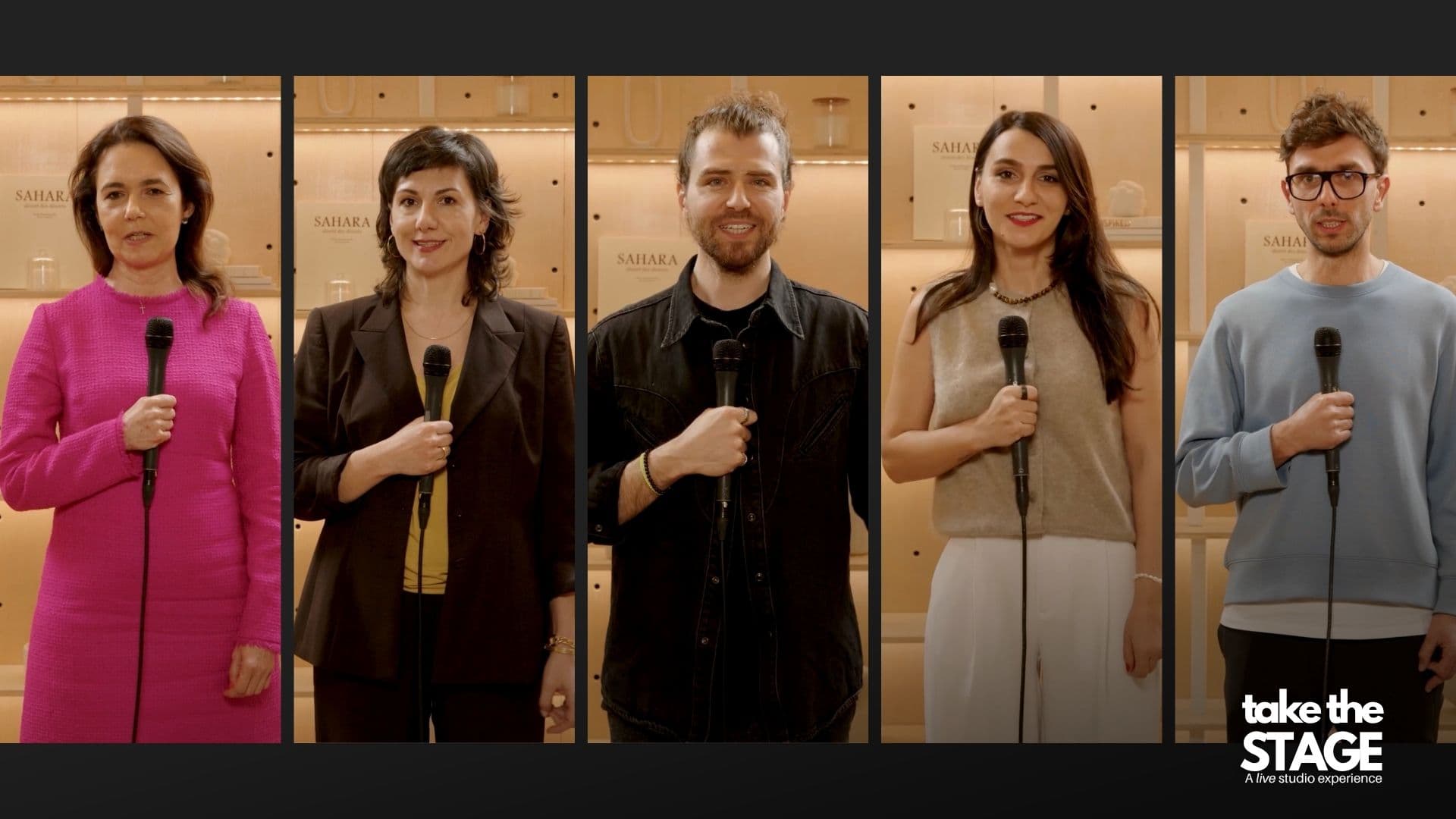 Participanții Take the Stage, filmați în studio cu microfon